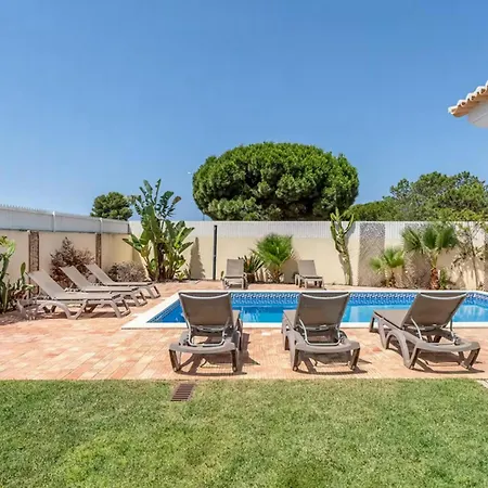 Vila Spectacular Modern House Pool Bbq *